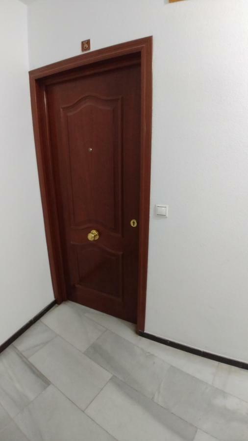 דירות קורדובה Alojamiento Plaza Chirinos מראה חיצוני תמונה
